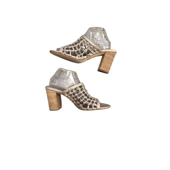 Etienne Aigner Lanai Women's Gray Woven Leather Mules Size 10 - Picture 4 of 12